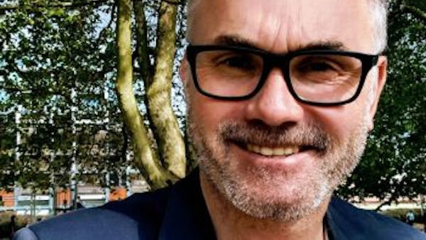 Richard Penny | home AR