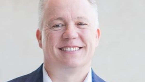Steve Bradford | Sales Solve Everything