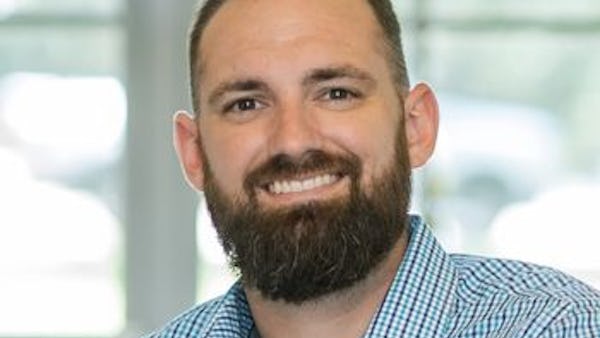 Taylor Burtner | Manuel Builders